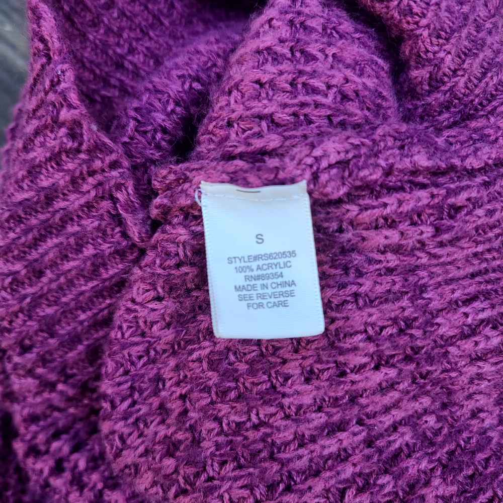 Cropped Purple Women's Sweater